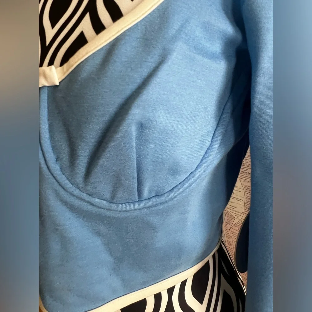 NWT STAUD Berry Long Sleeve Ponte Structured Crop Top in Sky/White - Picture 7 of 14